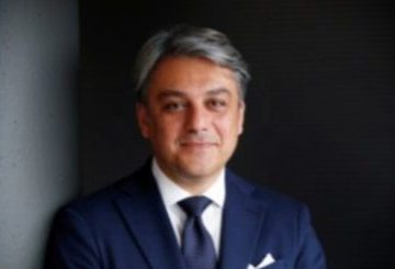 Luca de Meo – CEO, Renault – Email Address