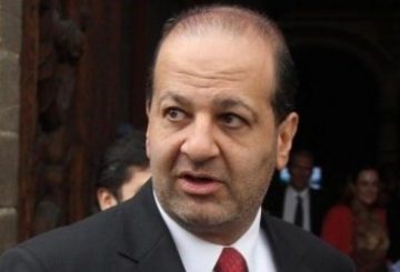 Héctor Slim Seade- CEO, Telmex –  Email Address