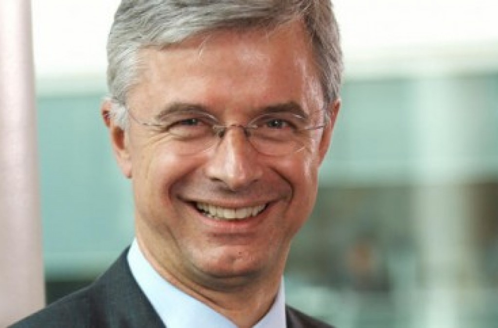 Hubert Joly President and CEO, Best Buy email address